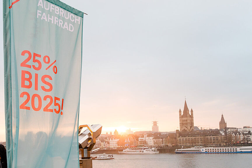 Volksinitiative Aufbruch Fahrrad Steigerung des Radverkehrsanteils auf 25 Prozent ist die zentrale Forderung der Volksinitiative "Aufbruch Fahrrad"