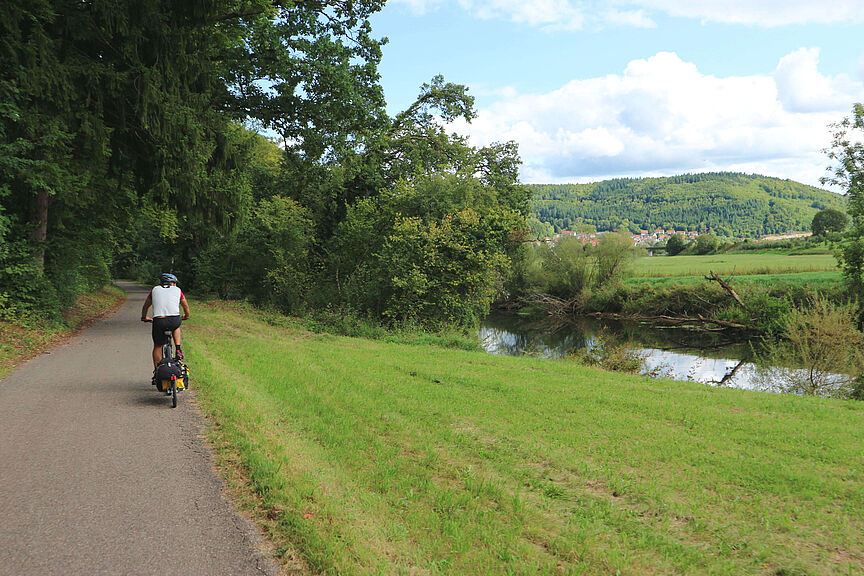 Auf dem Donau Radweg unterwegs Auf dem Donau Radweg unterwegs