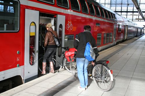 ADFC - Neue Bedingungen zur Fahrradmitnahme in der Bahn